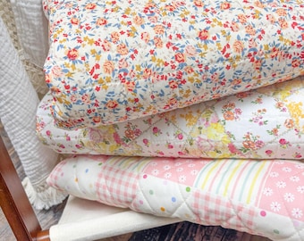 Quilted Floral Fabric, 6 Pattern Options, Polyester Material, Ideal for Sewing Clothing, Cushions, Bags, Book Covers, and Handicrafts