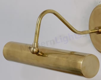 Vintage Picture Light | Antique Brass Wall Lamp | Classic Art Light for Paintings, Gallery, or Bedroom Wall Decor