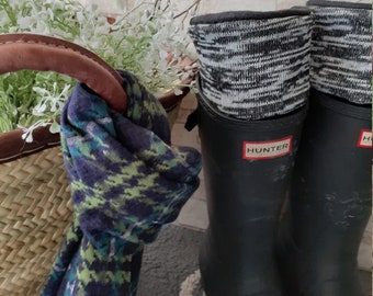 Verigated  Black and white Sweater Knit Cuff with Black Sock. Knit Cuff, Snow, Rain, Fleece Rain Boot Liners, Tall Boots, Boot Accessories