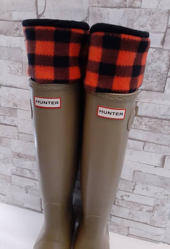 red buffalo plaid rain boots