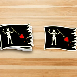 Blackbeard - Pirate Flag - Waterproof Vinyl Sticker - Water Bottle ...