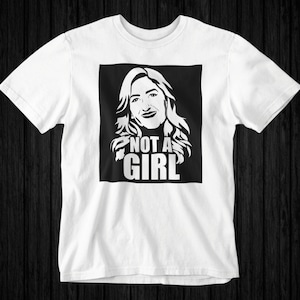 Janet Good Place Not a Girl Unisex Jersey Maglietta a maniche corte