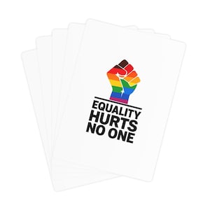 Juego de cartas de póker Rainbow Equality, cartas LGBTQ+, regalo único para gamers, decoración del orgullo, accesorio divertido para fiestas.