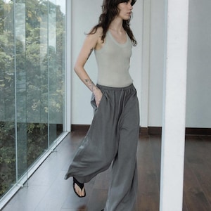 Women&#39;s Elastic Drawstring Waist Wide Leg Pants Premium Tencel drapey fabric with Pocket
