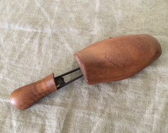 Vintage wooden shoe last / form. My vintage home.