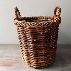 Extra Large High Quality Vintage wicker storage basket / planter. My Vintage Home