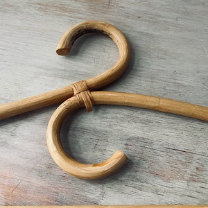 VINTAGE 1970's wooden / bamboo coat hanger. Vintage home / decor image 2