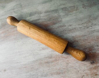 Wonderful VINTAGE rustic wooden rolling pin. Rustic / Vintage kitchen