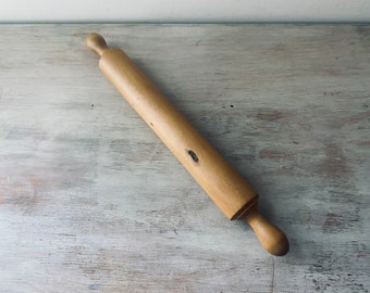 Long High quality VINTAGE kauri pine rustic wooden rolling pin. Rustic / Vintage kitchen