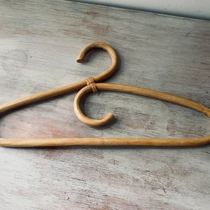 VINTAGE 1970's wooden / bamboo coat hanger. Vintage home / decor image 1