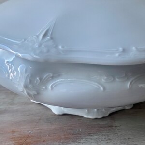 Scarce Tirschenreuth Baronesse Germany White Tureen, complete with lid. image 3