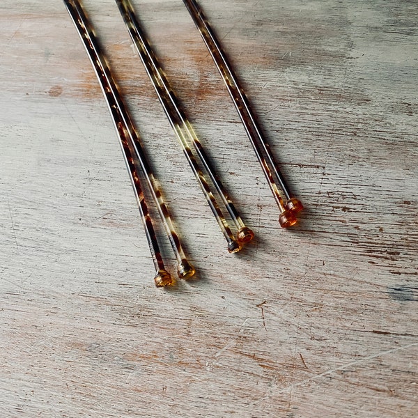 Three pairs of VINTAGE Paton's Tortoise Shell Knitting Needles. Size 8's, 9's, and 10's. My Vintage home.