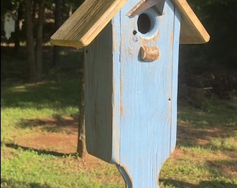 Cedar Hanging Birdhouse | Rustic Garden Decor | Alpine Birdhouse | Farmhouse Style | Outdoor Living | Bird Lover Gift | Housewarming Gift