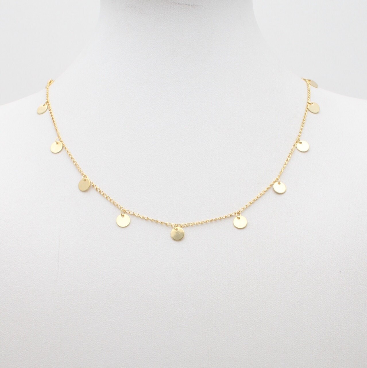 Short Gold Discs Necklace Delicate Gold 