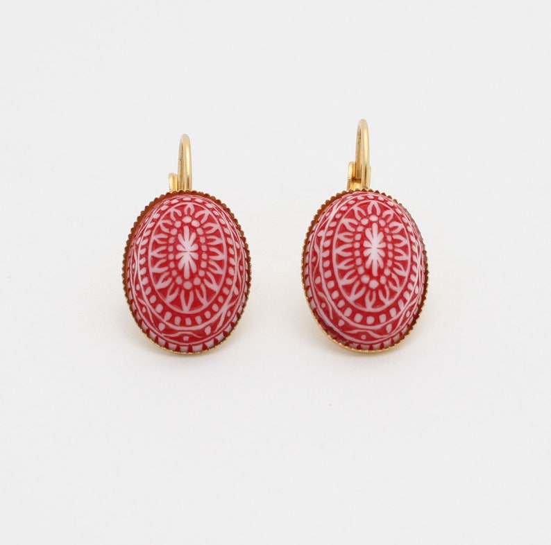 Mosaic Tribal Patterned 18x13 Cabochon Scandinavian style Vintage Red Earrings Gold Leverback Earrings
