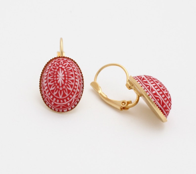 Mosaic Tribal Patterned 18x13 Cabochon Scandinavian style Vintage Red Earrings Gold Leverback Earrings