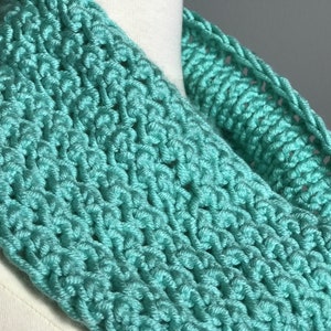 Loom Knit Sisal Cowl