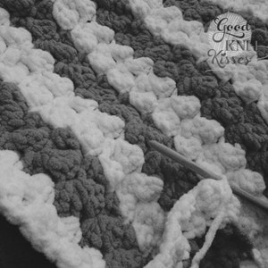 Crochet Baby Blanket PATTERN. Marshmallow Crochet Baby Blanket pattern with VIDEO image 3