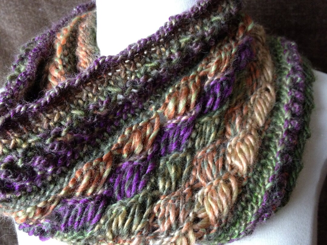 Loom Knit Drop Stitch Cowl PATTERN. Chic Retreat Cowl With Video Loom