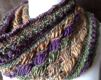 Loom Knit Drop Stitch Cowl PATTERN. Chic Retreat Cowl with video loom along