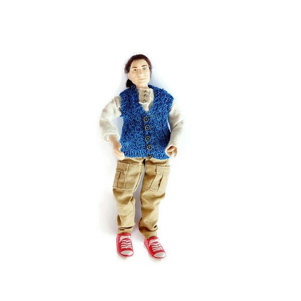 Dollhouse Miniature Knitted Waistcoat Doll Clothes