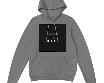 Weniger ist Mehr | Motivierendes Zitat Hoodie für Männer | Heavy Blend Kapuzensweatshirt |Erhältlich in 9 Farben