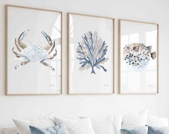 Coastal Wall Art Seaweed Crab Puffer Fish Minimalist Wall Decor Beige Blue Home Decor Contemporary Beach House Art Set of 3 Sea Life