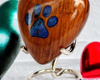 Urna funeraria para perros hecha a mano en forma de corazón, de madera de sheesham: pequeño monumento conmemorativo para mascotas.