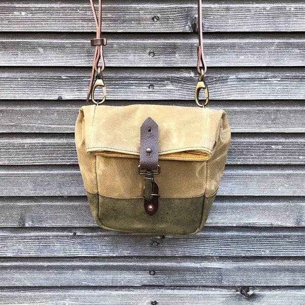 Camera bag made in waxed canvas satchel / messenger bag / canvas day bag