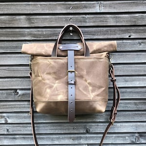 Sac besace en toile cirée / sac bandoulière / sacoche avec bandoulière en cuir et fond rembourré COLLECTION UNISEX
