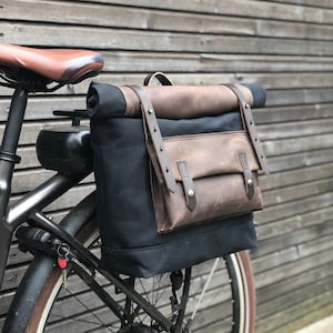 Waterproof Waxed Canvas Motorcycle Bag: Leather Bike Pannier