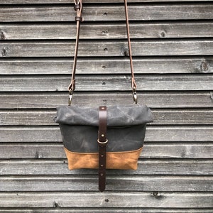 Waxed canvas day bag / small messenger bag / canvas satchel