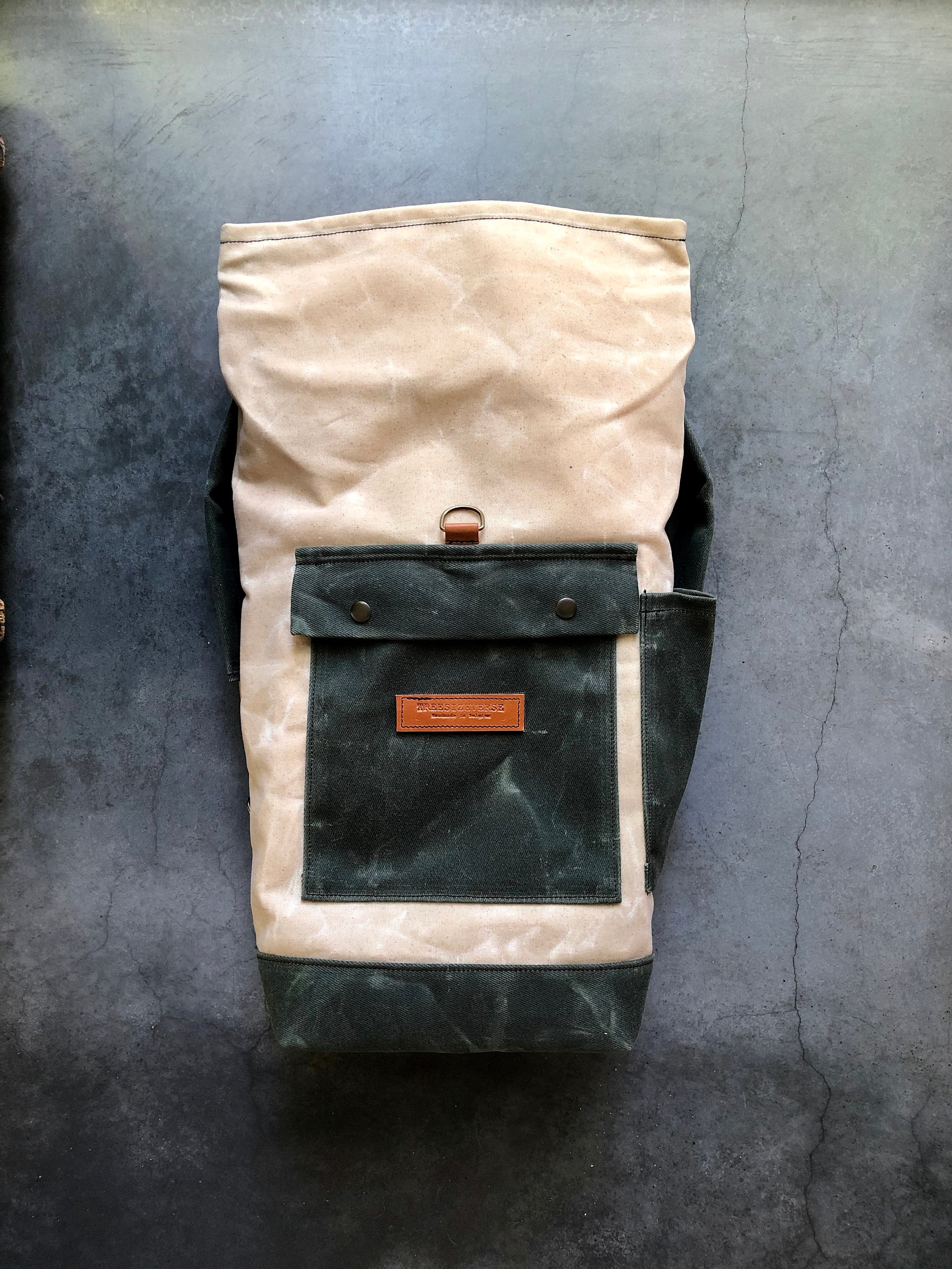 Sac à Dos Outdoor Products – Toile Cirée Et Cuir Vert Olive, Moyen