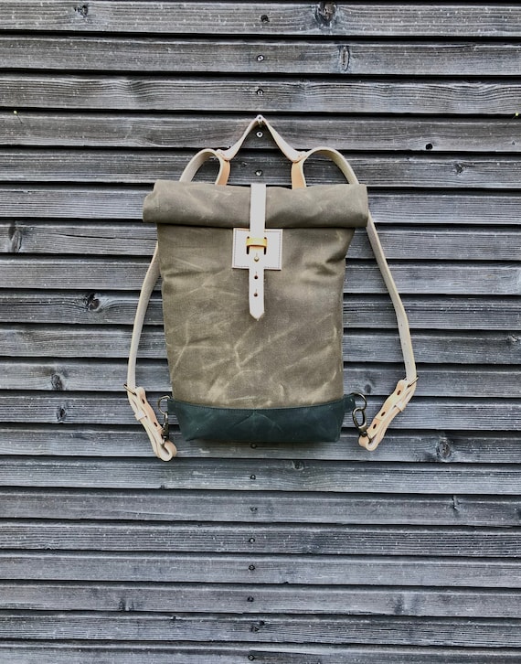 Petit sac à dos en toile cirée / Sac à dos hipster avec dessus roulé et  bretelles en cuir -  France