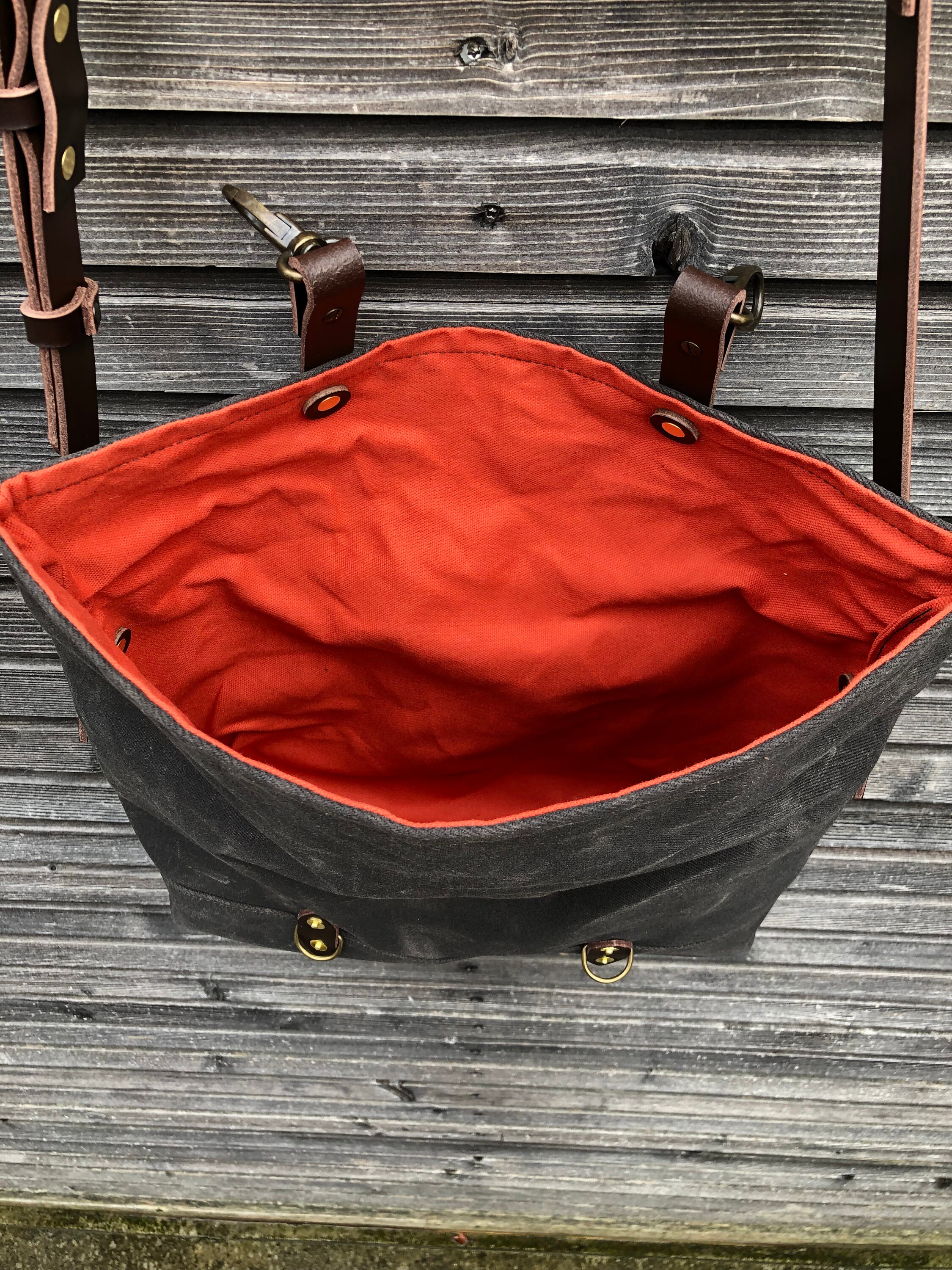 Field Bag Made in Waxed Canvas and Leather Satchel