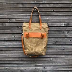 Bike pannier / diaper bag convertible into bicycle bag in waxed canvas with zipper closure and cross body strap image 5