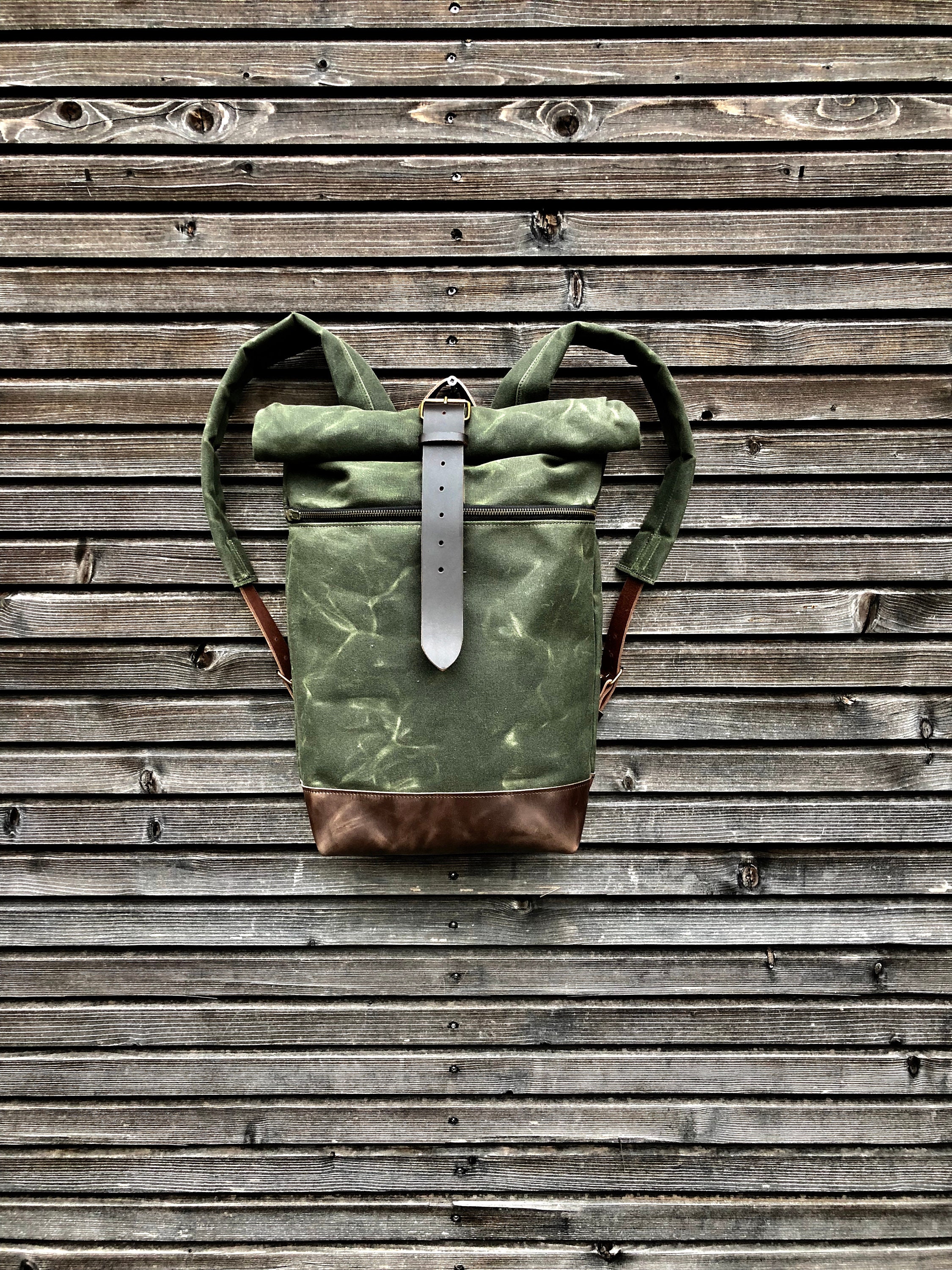 Sac à Dos Outdoor Products – Toile Cirée Et Cuir Vert Olive, Moyen