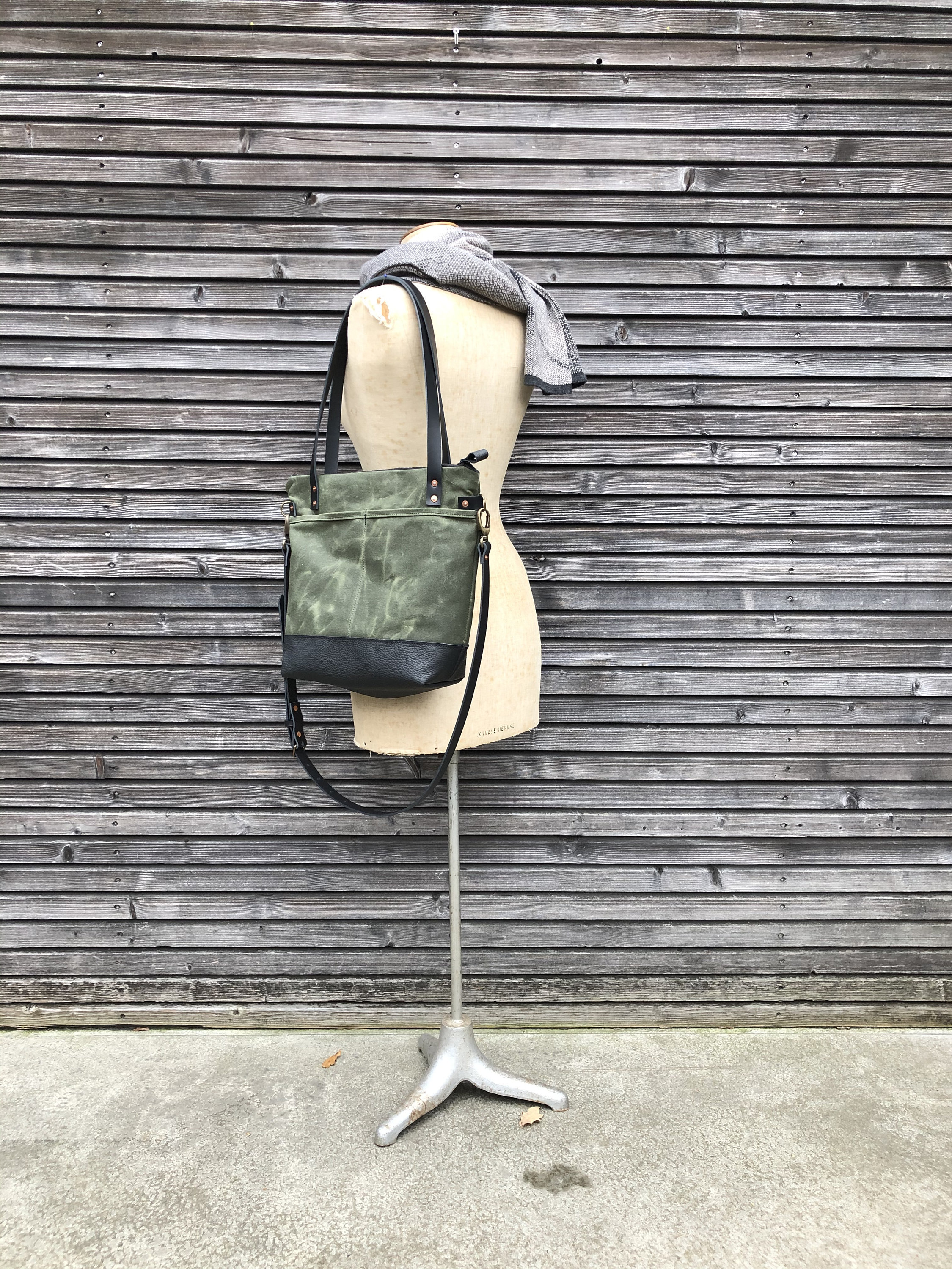 Olive canvas bag outlet