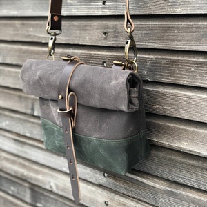 Waxed Canvas Day Bag / Small Messenger Bag / Musette