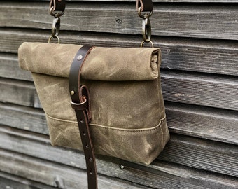 Waxed canvas daybag / satchel