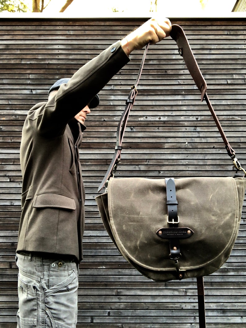 Sling bag / Jachttas / Tas in gewaxt canvas / Musette / messenger bag in gewaxt canvas afbeelding 3