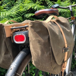 Waxed canvas pannier / bicycle bag with flap, bike accessories image 6