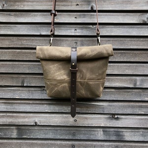 Waxed canvas daybag / satchel image 2
