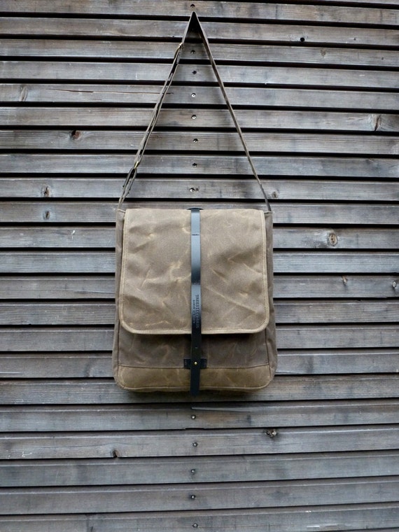 Messenger bag in waxed canvas with adjustable shoulderstrap Etsy