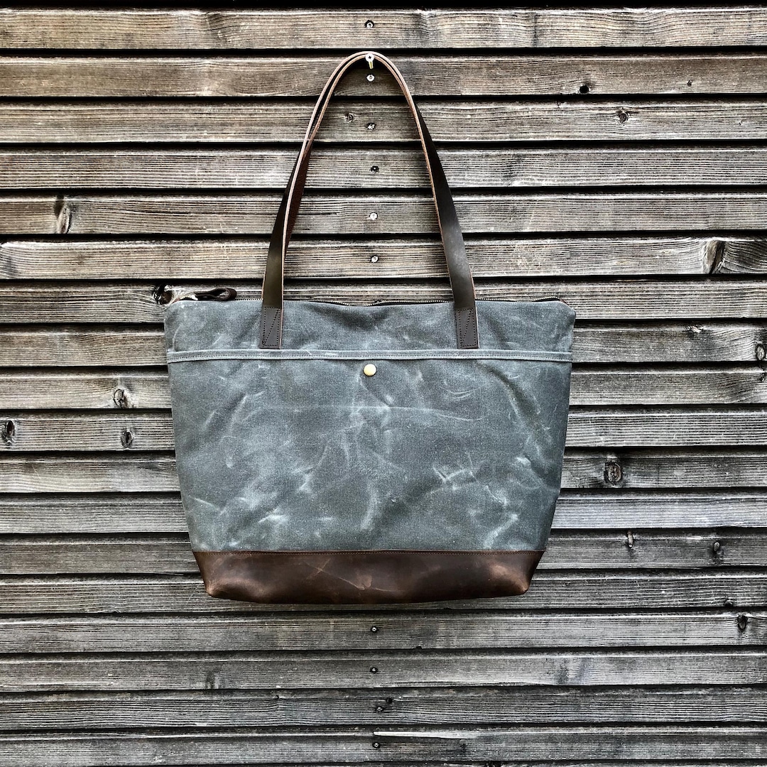 Leather Trim Canvas Medium Shopper Tote トート バッグ il_1080xN.6436766882_6v9g.jpg