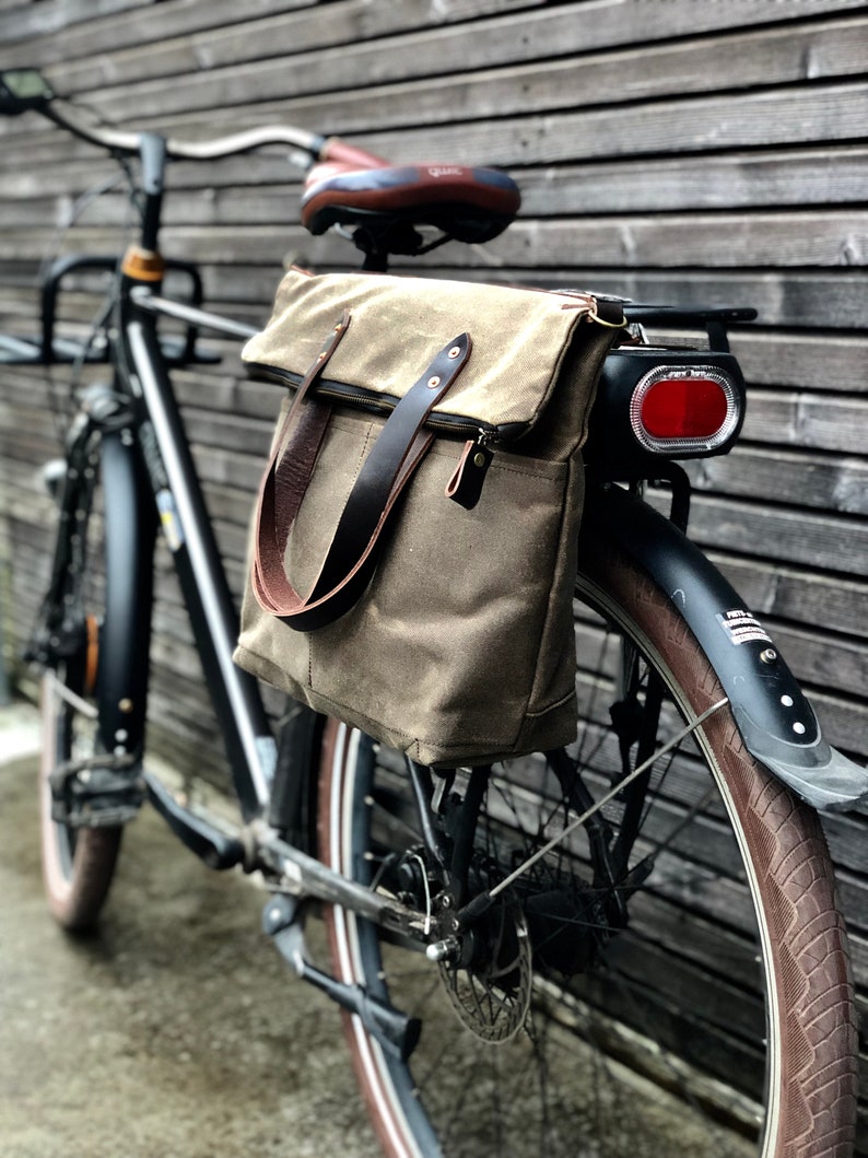 Waterproof bicycle pannier in waxed canvas with zipper closure and cross body strap bike accessories image 1