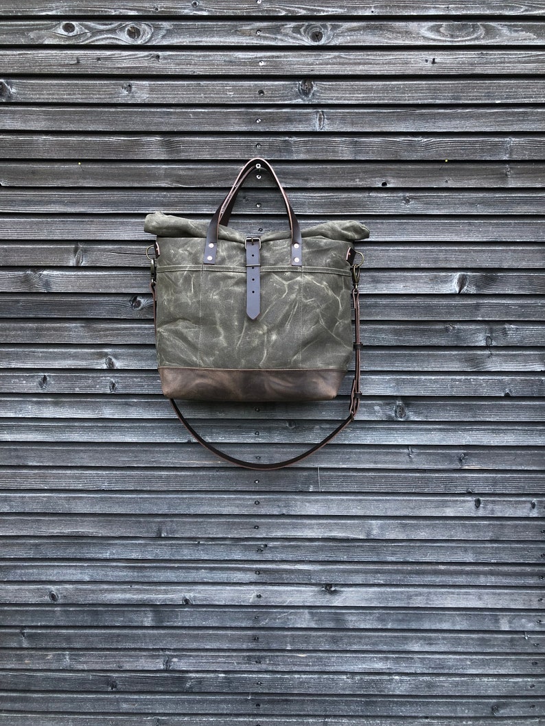 Waxed canvas roll top tote bag / office bag with luggage handle attachment leather handles and shoulder strap image 6