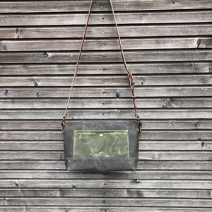 Field bag made in waxed canvas and leather satchel / messenger bag / canvas day bag image 8