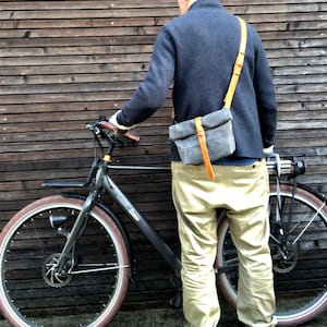 Waxed Canvas Handlebar Bag: Small Messenger with Leather Strap