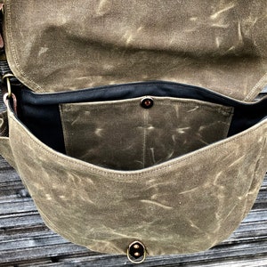 Sling bag / Jachttas / Tas in gewaxt canvas / Musette / messenger bag in gewaxt canvas afbeelding 7